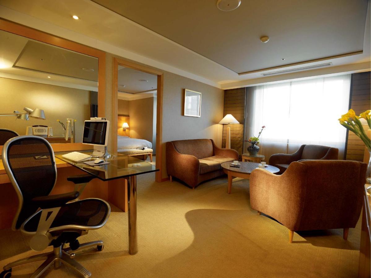 Grand โรงแรม แทกู