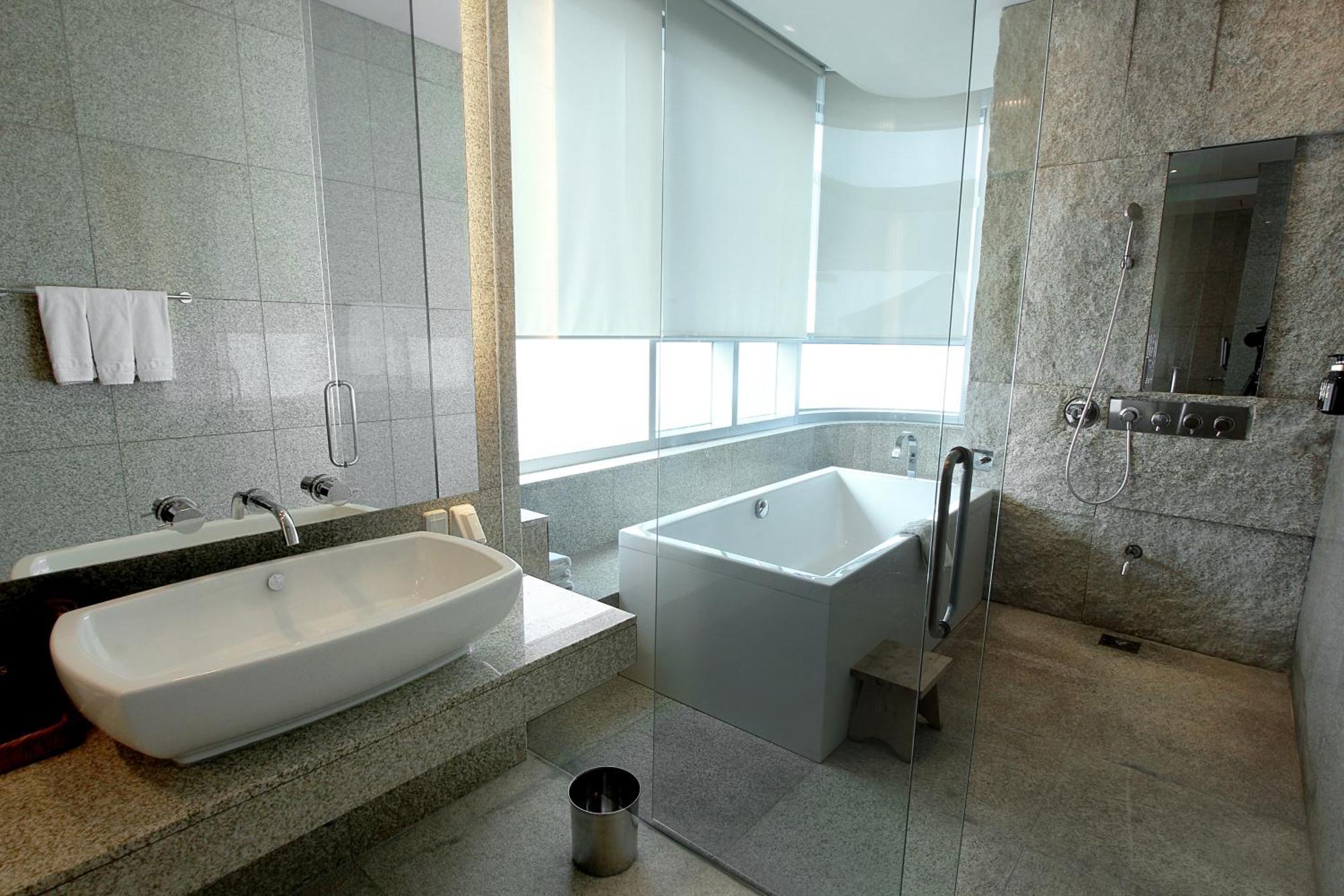 Grand โรงแรม 4*