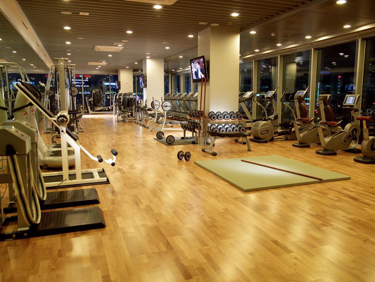 Grand โรงแรม แทกู