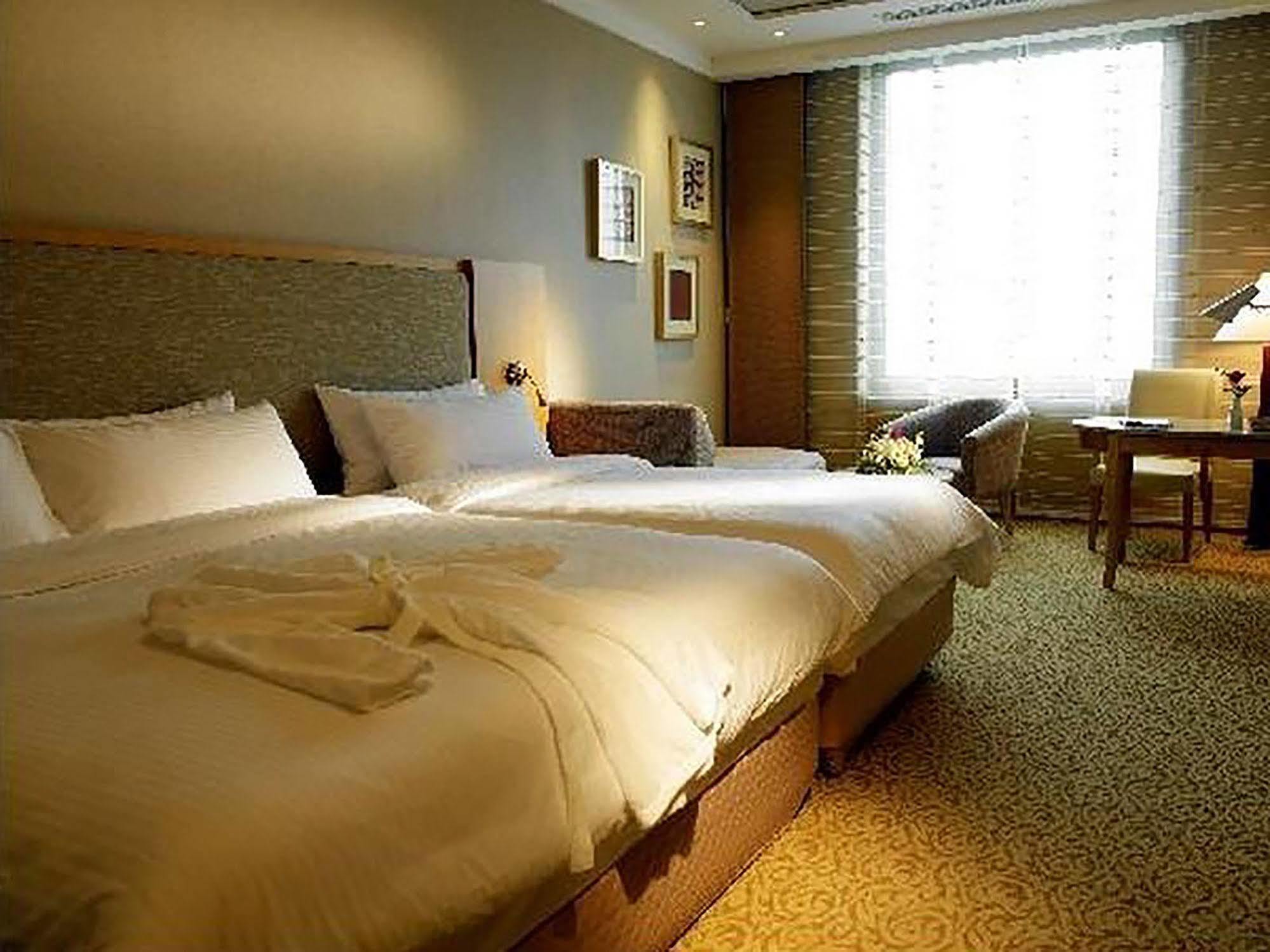 โรงแรม Grand